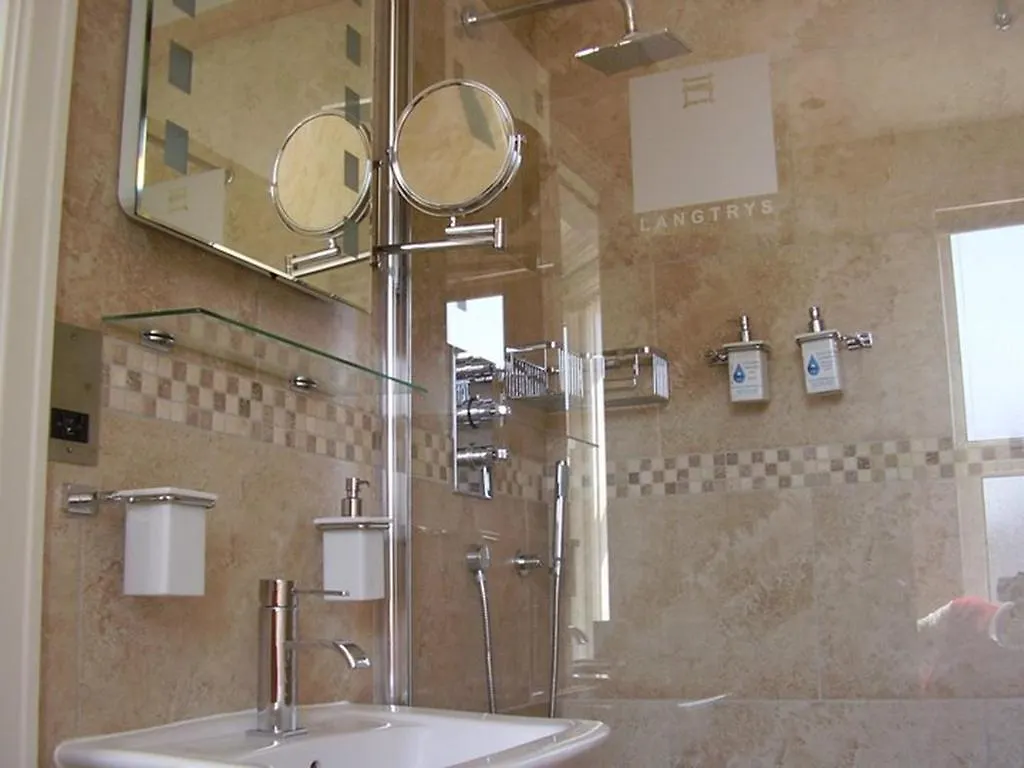 Langtrys Bed & Breakfast Blackpool United Kingdom